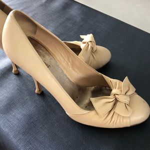 Miu miu cream colored heels